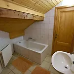 Le Gagnage 31 Pers- Malmedy, Rustique, Vue, Wellness Chalet Malmedy